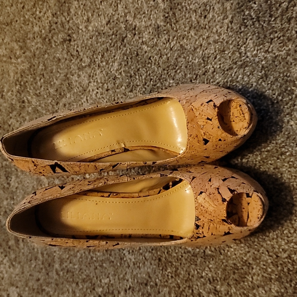 Cork heels